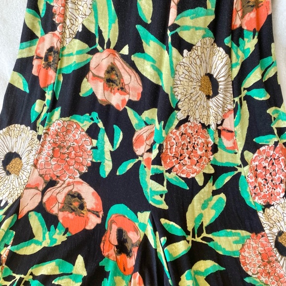 June and Hudson Floral Maxi Dress Size Small NWT - Picture 4 of 6